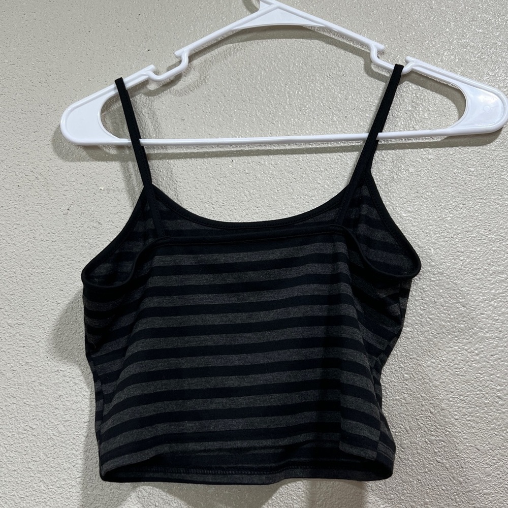 Black and Grey Crop-top - Picture 3 of 5